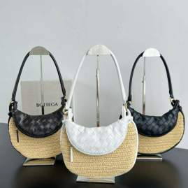 Picture of Bottega Veneta Handbags _SKUfw184063701fw